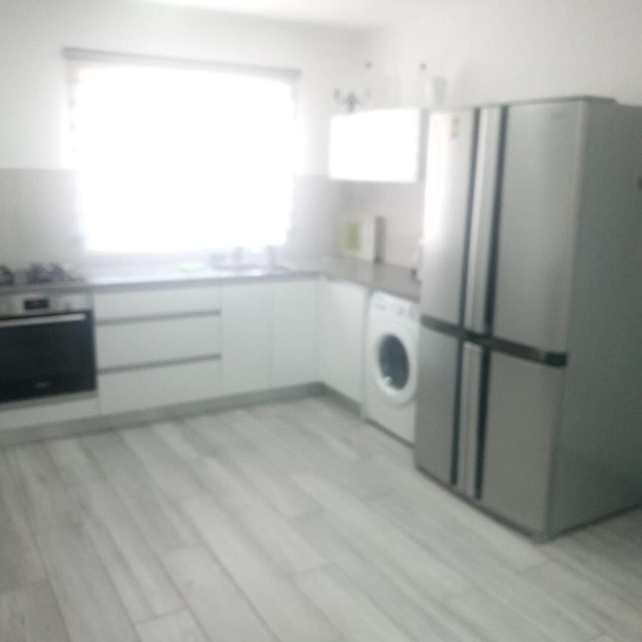 לופית 10לימור Lägenhet Eilat Exteriör bild